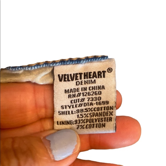 Velvet Heart Dezi Mid Rise Straight Leg Jeans - Picture 9 of 15